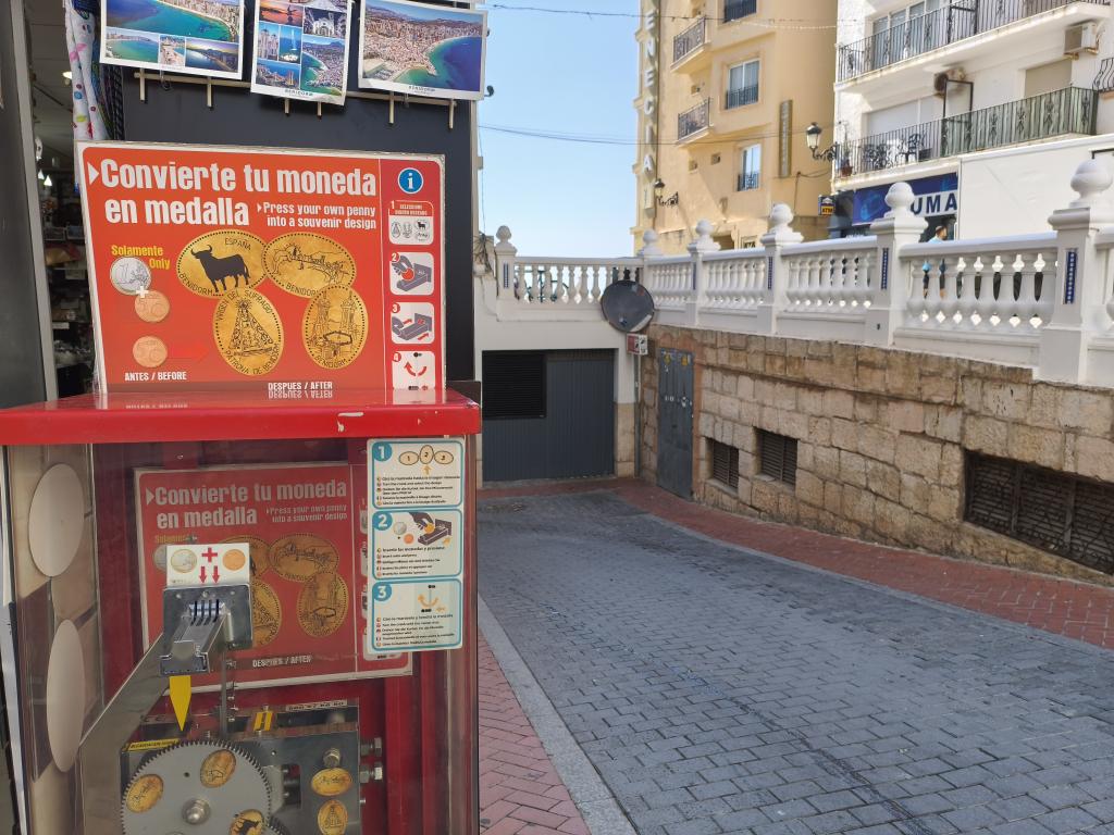 Benidorm pressable