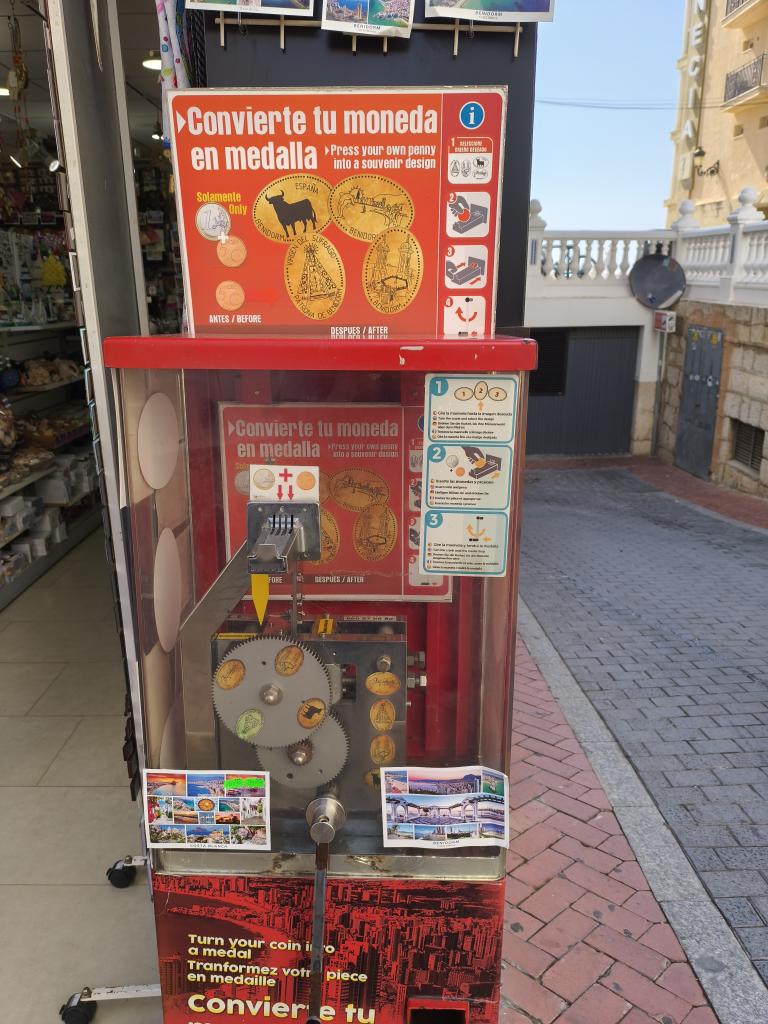 Benidorm pressable